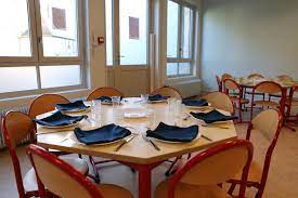 "Service public : la viande et les cantines scolaires" par Frédéric Rose-Dulcina