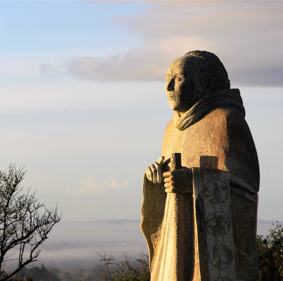 "A la découverte de La Vallée des Saints" par Christine de Langle